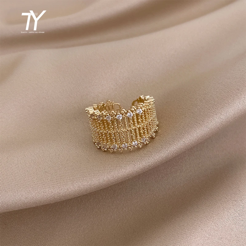 Metal Exaggerated Hollow Mesh Inlaid Zircon Gold Color Rings For Women 2025 New Fashion Luxury Korean Jewelry Wedding Party Ring
